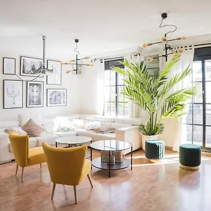  Apartamento Street Level Apartment. Swimming Pool, Wifi,